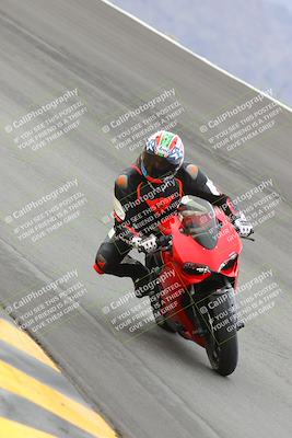 media/Jan-15-2023-SoCal Trackdays (Sun) [[c1237a034a]]/Bowl (1125am)/